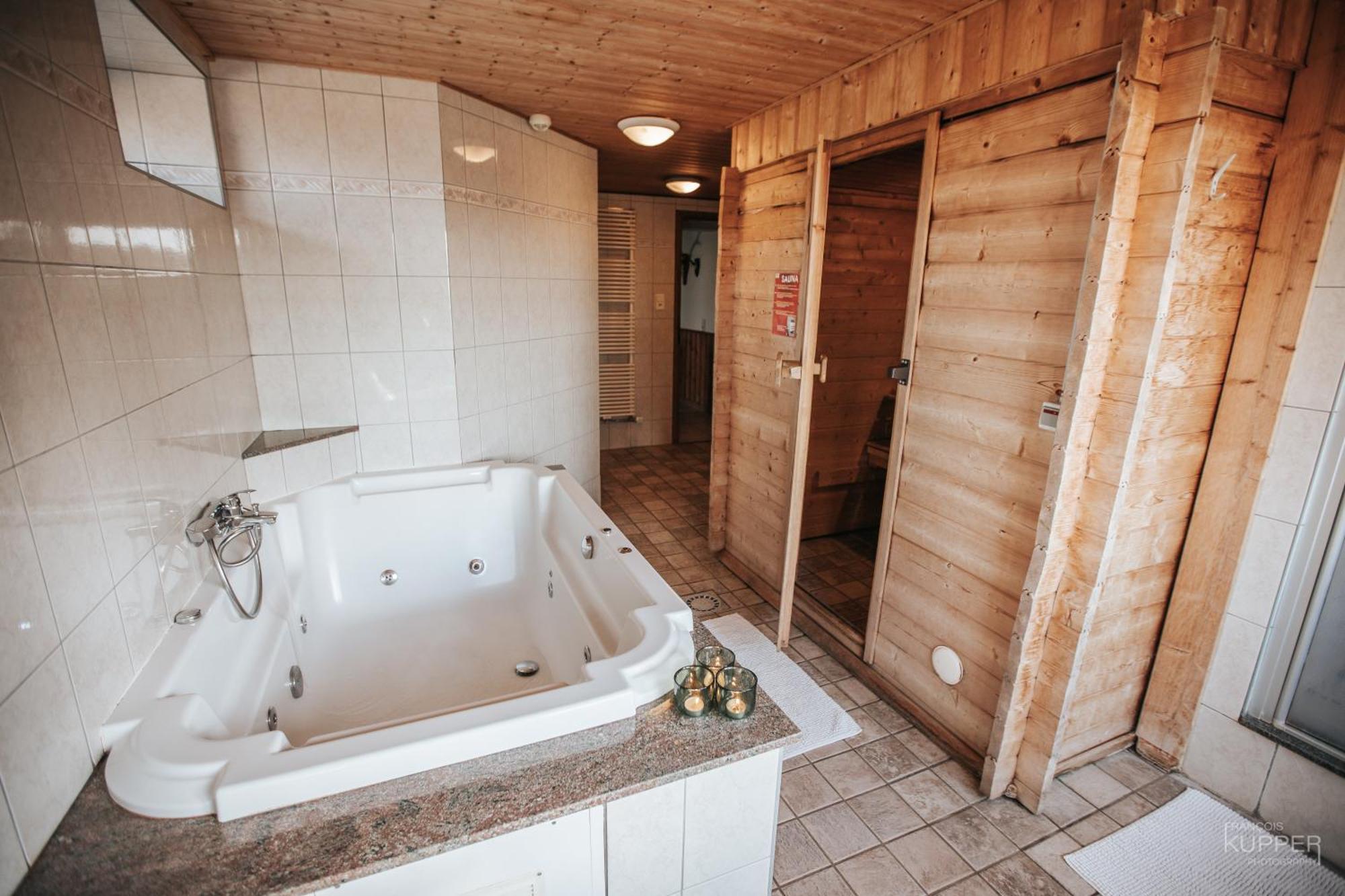 Le Gagnage 31 Pers- Malmedy, Rustique, Vue, Wellness Villa Eksteriør billede